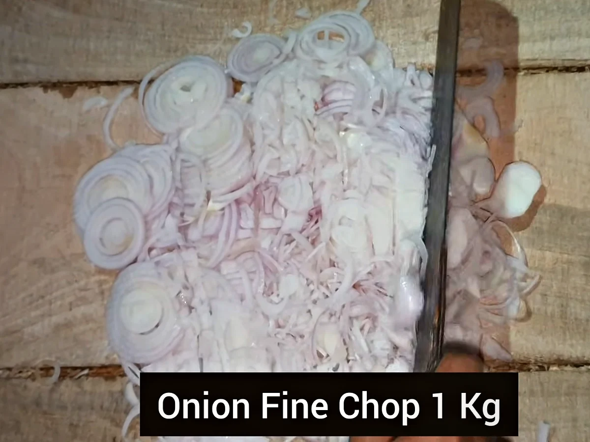 1 kg finely chopped onion for chapli kabab
