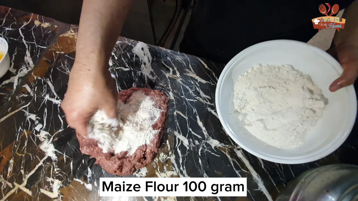 Maize flour added to the beef mince