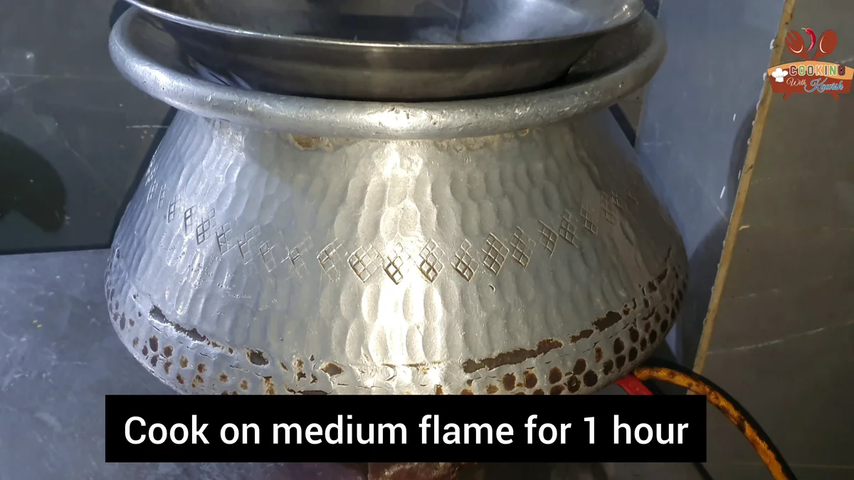 Deg covered to cook on medium flame for one hour