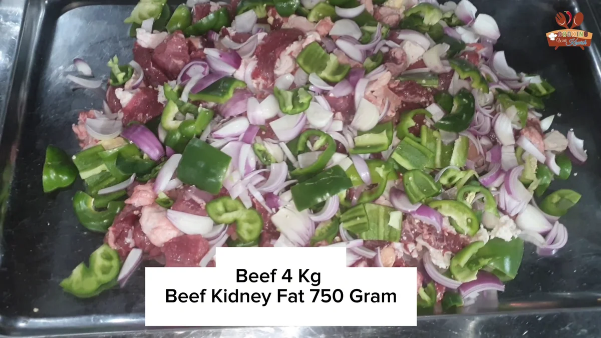 Four kilos of beef and kidney fat mixed with onion and capsicum
