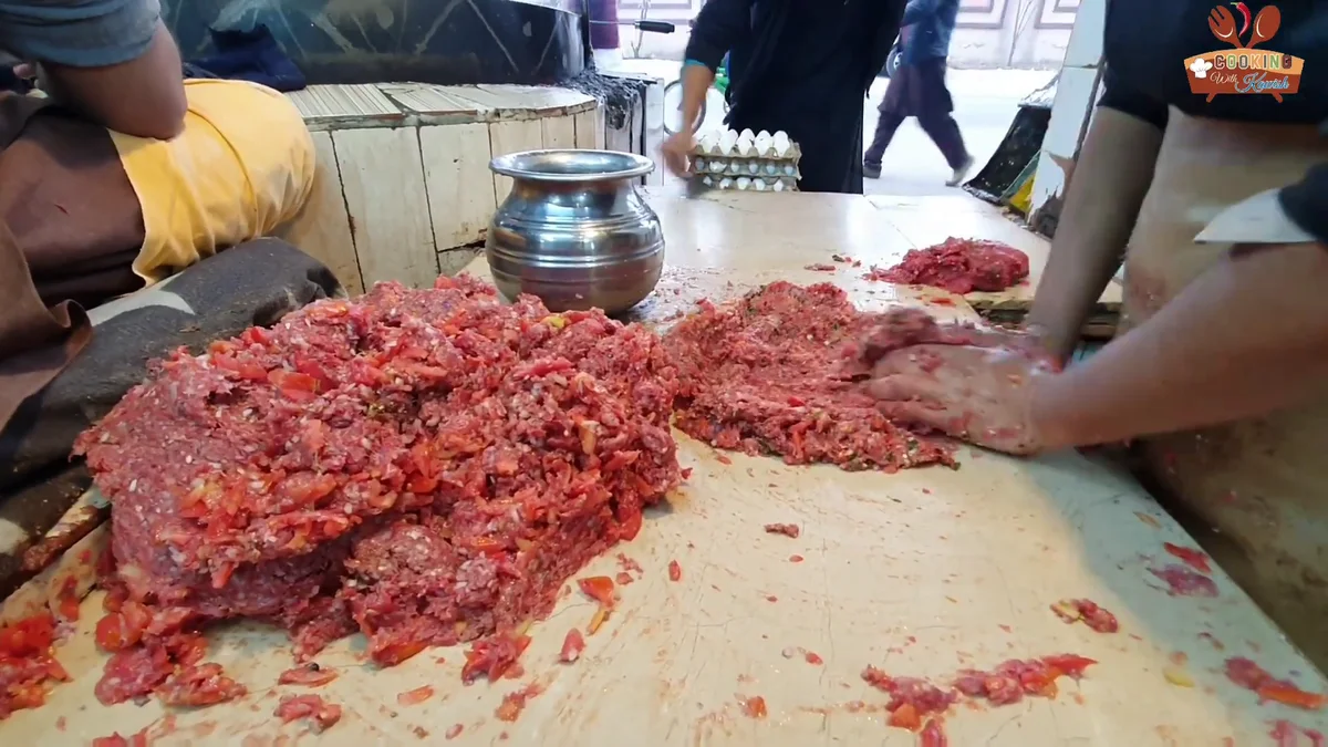 Fully mixed red chapli kabab mince