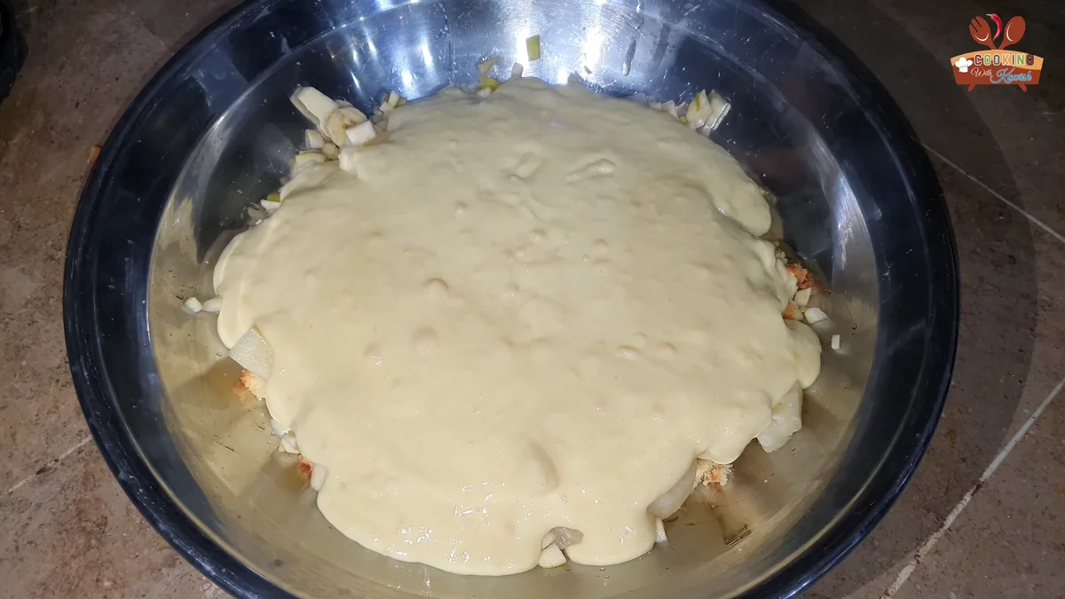 Smooth custard layer in the serving bowl