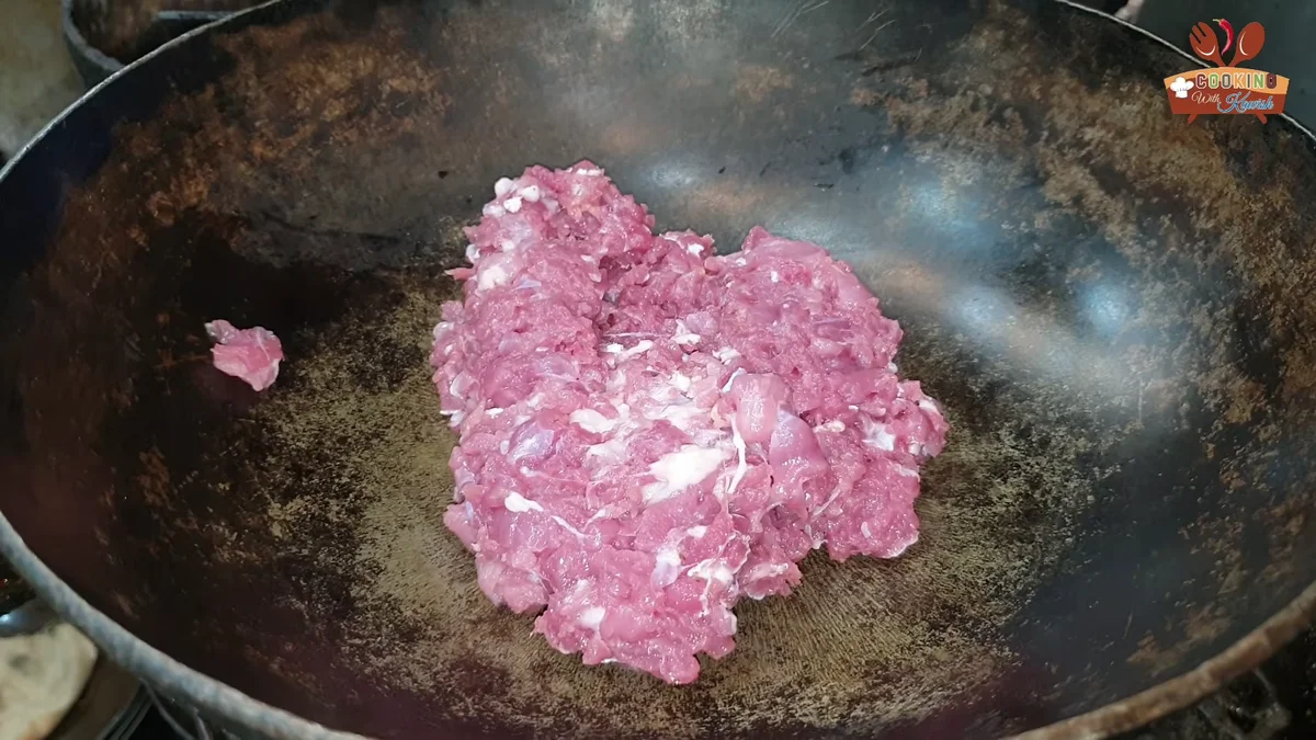 Mutton keema in a karahi